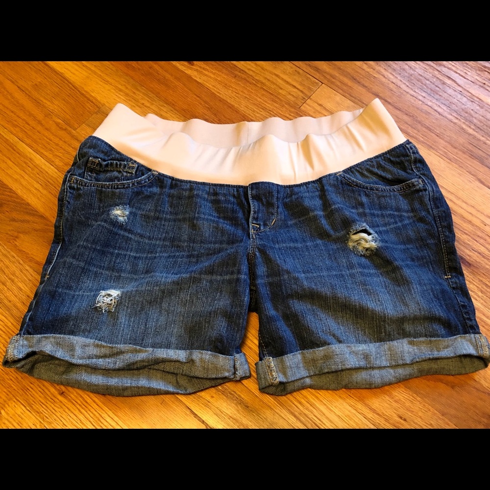 Old Navy Maternity Shorts